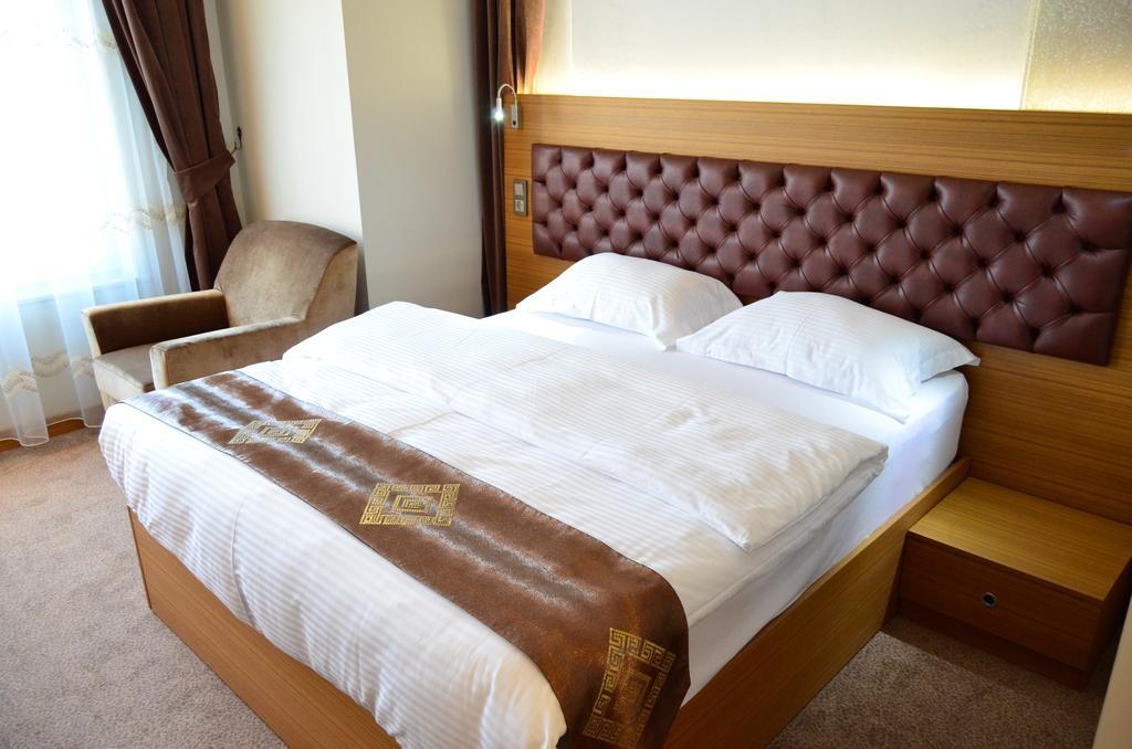 Hotel Duzce Surur Εξωτερικό φωτογραφία