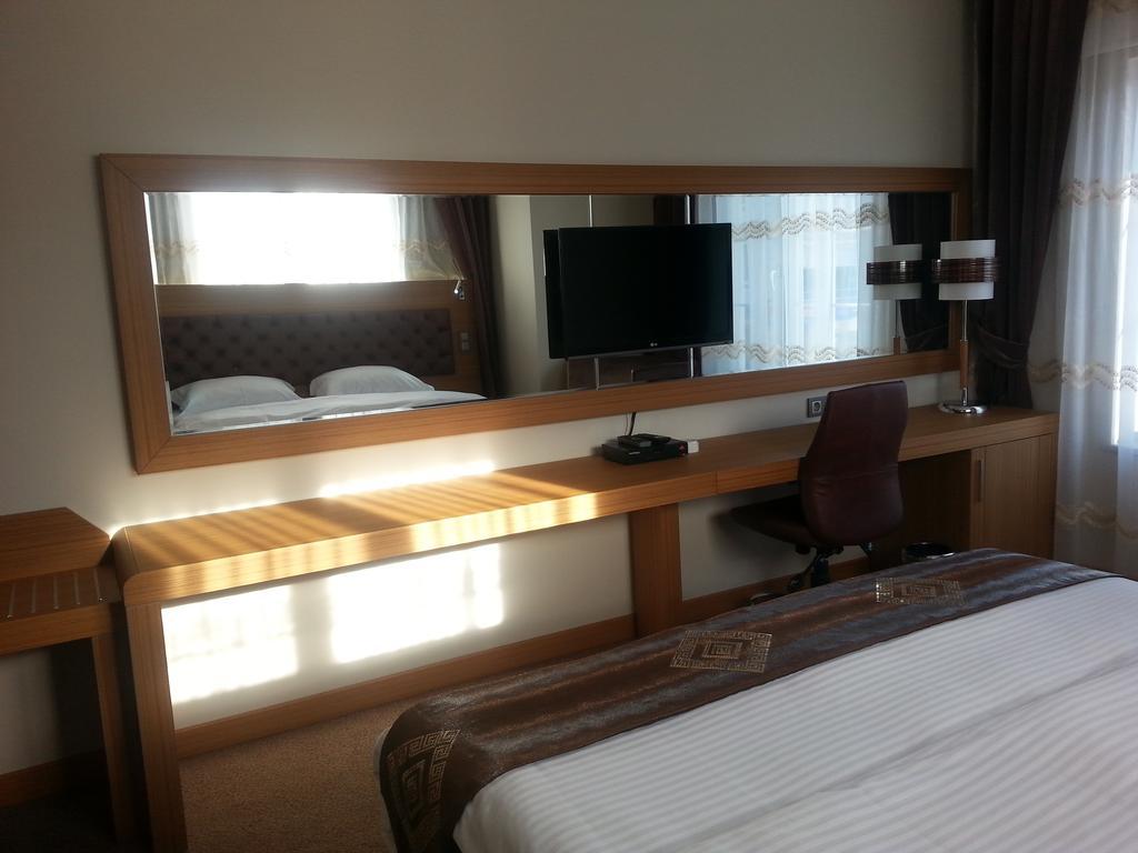 Hotel Duzce Surur Εξωτερικό φωτογραφία